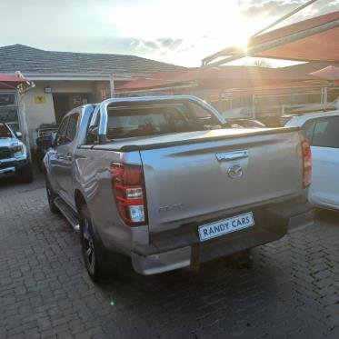 
								2021 Mazda BT-50 3.0TD Double Cab Dynamic,Leather  interior,Aircon,Radio,Navigation ,PDC Sensors etc amazing discounts on cash deals! free delivery guaranteed around gauteng province only. we also arrange finance through all major banks. we give 24hrs turn around period for finance applicants and same time delivery on cash deals. contact our sales team. or visit our dealership RANDY CARS AT 541 LOUIS BOTHA AVENUE SAVOY ESTATE JHB full									