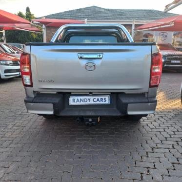 
								2021 Mazda BT-50 3.0TD Double Cab Dynamic,Leather  interior,Aircon,Radio,Navigation ,PDC Sensors etc amazing discounts on cash deals! free delivery guaranteed around gauteng province only. we also arrange finance through all major banks. we give 24hrs turn around period for finance applicants and same time delivery on cash deals. contact our sales team. or visit our dealership RANDY CARS AT 541 LOUIS BOTHA AVENUE SAVOY ESTATE JHB full									