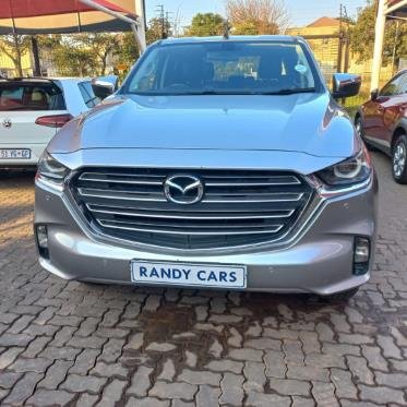 
								2021 Mazda BT-50 3.0TD Double Cab Dynamic,Leather  interior,Aircon,Radio,Navigation ,PDC Sensors etc amazing discounts on cash deals! free delivery guaranteed around gauteng province only. we also arrange finance through all major banks. we give 24hrs turn around period for finance applicants and same time delivery on cash deals. contact our sales team. or visit our dealership RANDY CARS AT 541 LOUIS BOTHA AVENUE SAVOY ESTATE JHB full									