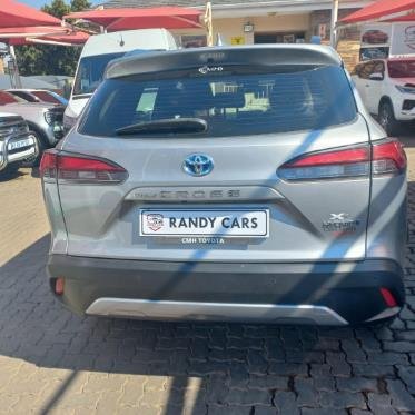
								2022 Toyota Corolla Cross 1.8 XR,Leather interior,electric windows,Navigation,aircon etc… we give amazing discounts on cash deals! free delivery guaranteed around gauteng province only. we also arrange finance through all major banks. we give 24hrs turn around period for finance .Our address 541 Louis Botha Avenue ,Savoy Estate 2090 full									
