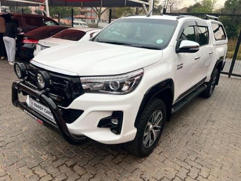 
								2017 Toyota Hilux 2.8GD-6 Double Cab Raider,Leather  interior,Aircon,Radio etc amazing discounts on cash deals! free delivery guaranteed around gauteng province only. we also arrange finance through all major banks. we give 24hrs turn around period for finance applicants and same time delivery on cash deals. contact our sales team. or visit our dealership RANDY CARS AT 541 LOUIS BOTHA AVENUE SAVOY ESTATE full									