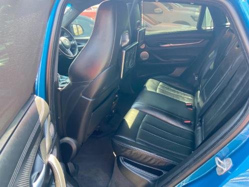 
								2015 BMW X6 xDrive 4.4 V8 M-SPORT Auto,Leather interior,Aircon,Navigation etc amazing discounts on cash deals! free delivery guaranteed around gauteng province only. we also arrange finance through all major banks. we give 24hrs turn around period for finance applicants and same time delivery on cash deals. contact our sales team. or visit our dealership RANDY CARS AT 541 LOUIS BOTHA AVENUE SAVOY ESTATE JHB full									