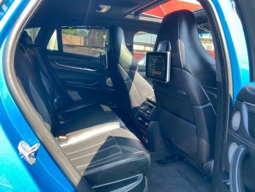 
								2015 BMW X6 xDrive 4.4 V8 M-SPORT Auto,Leather interior,Aircon,Navigation etc amazing discounts on cash deals! free delivery guaranteed around gauteng province only. we also arrange finance through all major banks. we give 24hrs turn around period for finance applicants and same time delivery on cash deals. contact our sales team. or visit our dealership RANDY CARS AT 541 LOUIS BOTHA AVENUE SAVOY ESTATE JHB full									