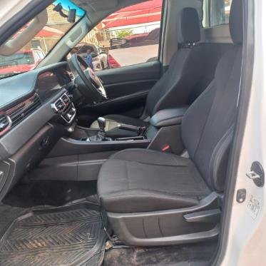 
								2025  Foton Tunland G7 2.0TD Single Cab Hi Rider,Cloth interior, etc amazing discounts on cash deals! free delivery guaranteed around gauteng province only. we also arrange finance through all major banks. we give 24hrs turn around period for finance applicants and same time delivery on cash deals. contact our sales team. or visit our dealership RANDY CARS AT 541 LOUIS BOTHA AVENUE SAVOY ESTATE JHB full									