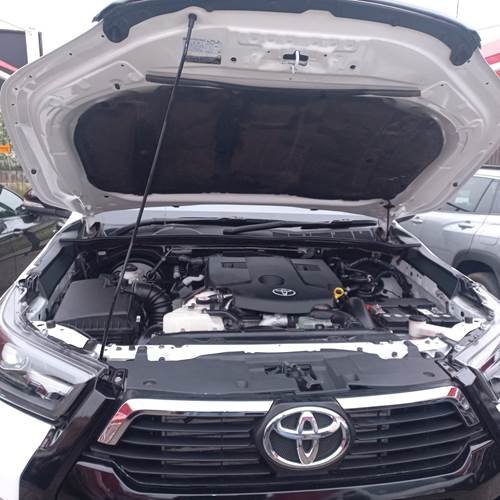 
								2023  Toyota Hilux 2.4GD-6 Double Cab Raider,Leather interior,Aircon,Radio ,PDC Sensors etc amazing discounts on cash deals! free delivery guaranteed around gauteng province only. we also arrange finance through all major banks. we give 24hrs turn around period for finance applicants and same time delivery on cash deals. contact our sales team. or visit our dealership RANDY CARS AT 541 LOUIS BOTHA AVENUE SAVOY ESTATE JHB full									