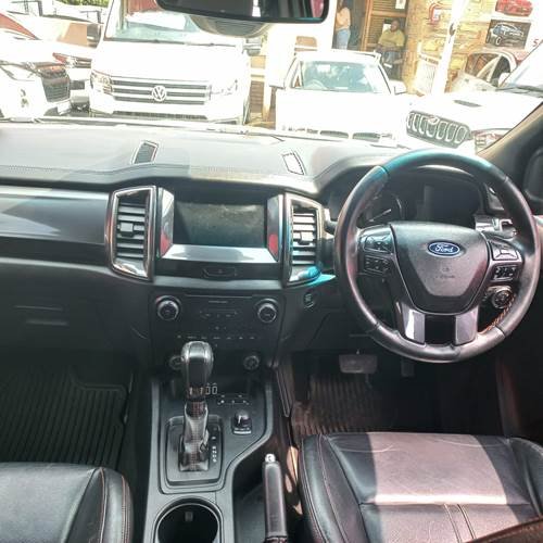 
								2020 Ford Ranger 2.0Bi-Turbo Double Cab 4×4 Thunder,Leather interior,Aircon etc amazing discounts on cash deals! free delivery guaranteed around gauteng province only. we also arrange finance through all major banks. we give 24hrs turn around period for finance applicants and same time delivery on cash deals. contact our sales team. or visit our dealership RANDY CARS AT 541 LOUIS BOTHA AVENUE SAVOY ESTATE JHB full									