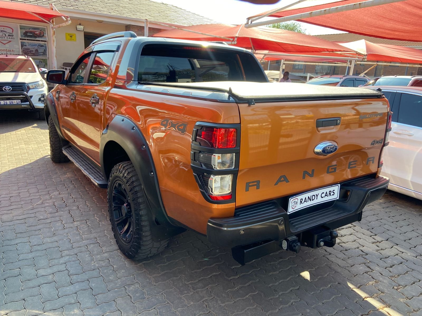 
								Ford Ranger 3.2TDCi Double Cab 4×4 Wildtrak Auto,Leather & Cloth  interior,Aircon,Radio,Reverse Camera etc amazing discounts on cash deals! free delivery guaranteed around gauteng province only. we also arrange finance through all major banks. we give 24hrs turn around period for finance applicants and same time delivery on cash deals. contact our sales team. or visit our dealership RANDY CARS AT 541 LOUIS BOTHA AVENUE SAVOY ESTATE full									