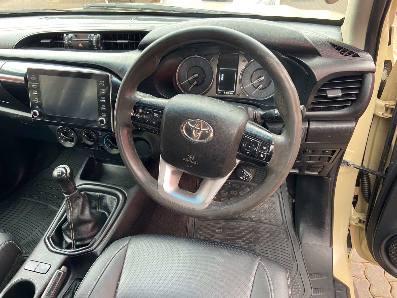 
								Toyota Hilux 2.4GD-6 Xtra Cab Raider,Leather  interior,Aircon,Radio etc amazing discounts on cash deals! free delivery guaranteed around gauteng province only. we also arrange finance through all major banks. we give 24hrs turn around period for finance applicants and same time delivery on cash deals. contact our sales team. or visit our dealership RANDY CARS AT 541 LOUIS BOTHA AVENUE SAVOY ESTATE full									