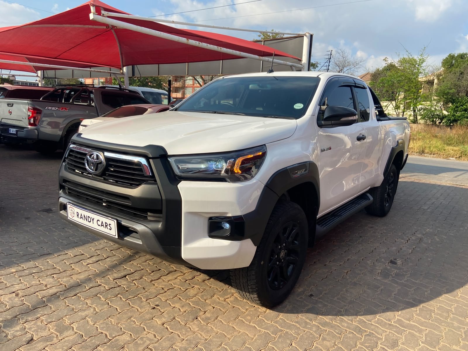 
								Toyota Hilux 2.8GD-6 Xtra Cab Legend Auto,Leather  interior,Aircon,Radio,Navigation,PDC Sensors  etc amazing discounts on cash deals! free delivery guaranteed around gauteng province only. we also arrange finance through all major banks. we give 24hrs turn around period for finance applicants and same time delivery on cash deals. contact our sales team. or visit our dealership RANDY CARS AT 541 LOUIS BOTHA AVENUE SAVOY ESTATE full									