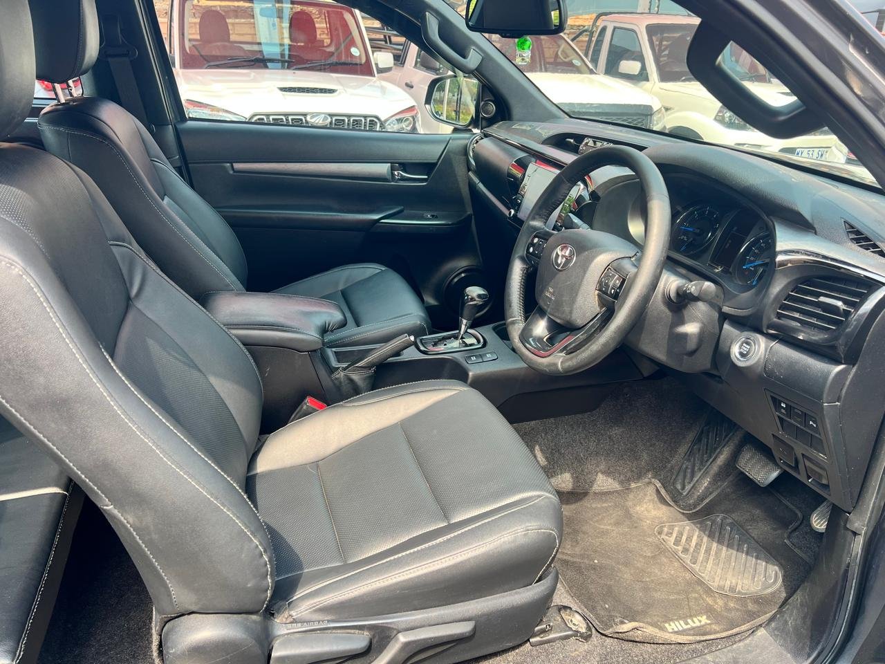 
								Toyota Hilux 2.8GD-6 Xtra Cab 4×4 Legend Auto,Leather interior,Aircon ,Navigation etc amazing discounts on cash deals! free delivery guaranteed around gauteng province only. we also arrange finance through all major banks. we give 24hrs turn around period for finance applicants and same time delivery on cash deals. contact our sales team. or visit our dealership RANDY CARS AT 541 LOUIS BOTHA AVENUE SAVOY ESTATE JHB full									
