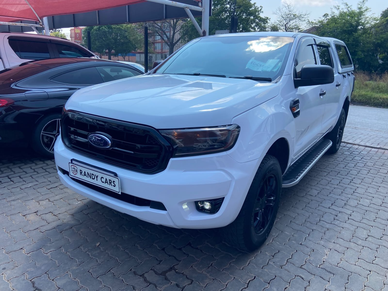 
								Ford Ranger 2.0 TDCi Double Cab XL  Auto ,Cloth interior,Aircon,Radio etc amazing discounts on cash deals! free delivery guaranteed around gauteng province only. we also arrange finance through all major banks. we give 24hrs turn around period for finance applicants and same time delivery on cash deals. contact our sales team. or visit our dealership RANDY CARS AT 541 LOUIS BOTHA AVENUE SAVOY ESTATE JHB full									