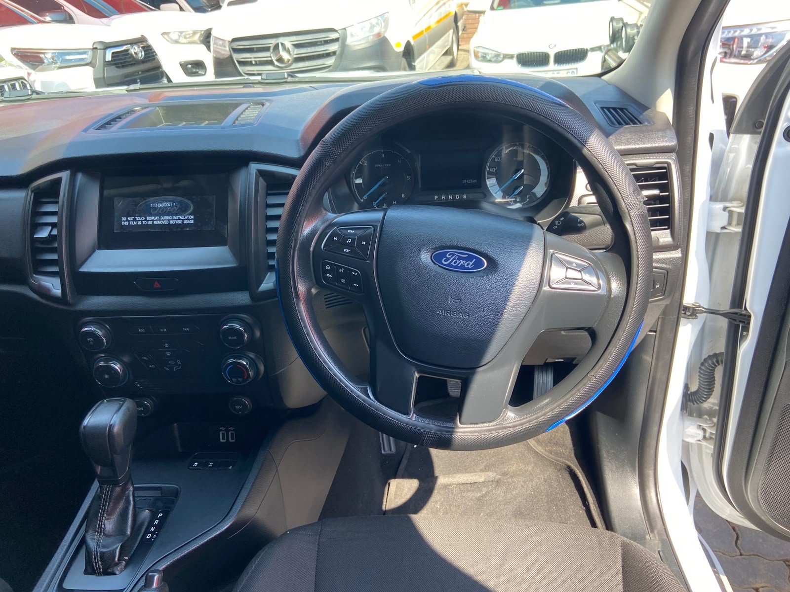 
								Ford Ranger 2.0 TDCi Double Cab XL  Auto ,Cloth interior,Aircon,Radio etc amazing discounts on cash deals! free delivery guaranteed around gauteng province only. we also arrange finance through all major banks. we give 24hrs turn around period for finance applicants and same time delivery on cash deals. contact our sales team. or visit our dealership RANDY CARS AT 541 LOUIS BOTHA AVENUE SAVOY ESTATE JHB full									