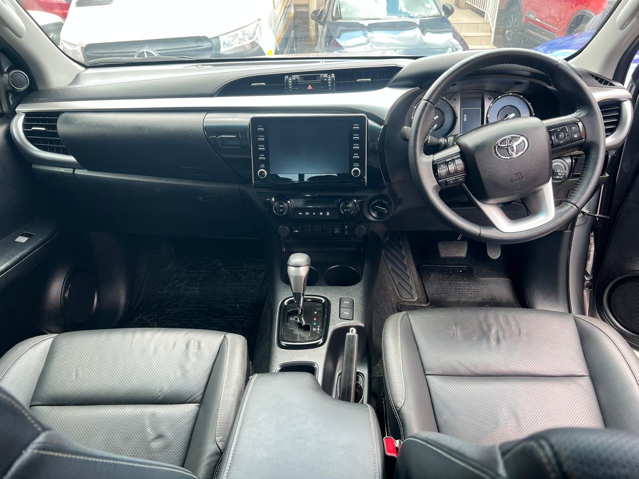 
								Toyota Hilux 2.8GD-6 Double Cab 4×4 Legend Auto,Leather interior,Navigation,Multifunctional steering  etc amazing discounts on cash deals! free delivery guaranteed around gauteng province only. we also arrange finance through all major banks. we give 24hrs turn around period for finance applicants and same time delivery on cash deals. contact our sales team. or visit our dealership RANDY CARS AT 541 LOUIS BOTHA AVENUE SAVOY ESTATE JHB full									