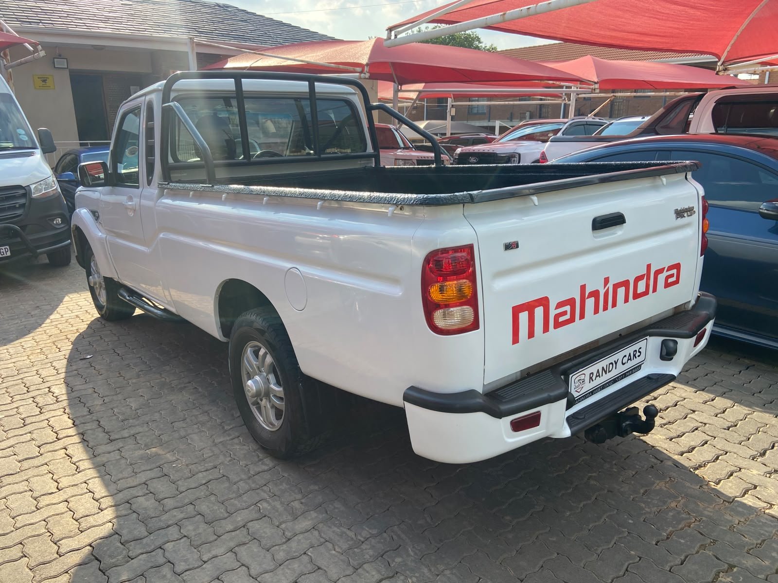 
								2023 Mahindra Scorpio S6 Single Cab,Cloth interior,electric windows,aircon etc… we give amazing discounts on cash deals! free delivery guaranteed around gauteng province only. we also arrange finance through all major banks. we give 24hrs turn around period for finance applicants and same time delivery on cash deals. contact our sales team full									