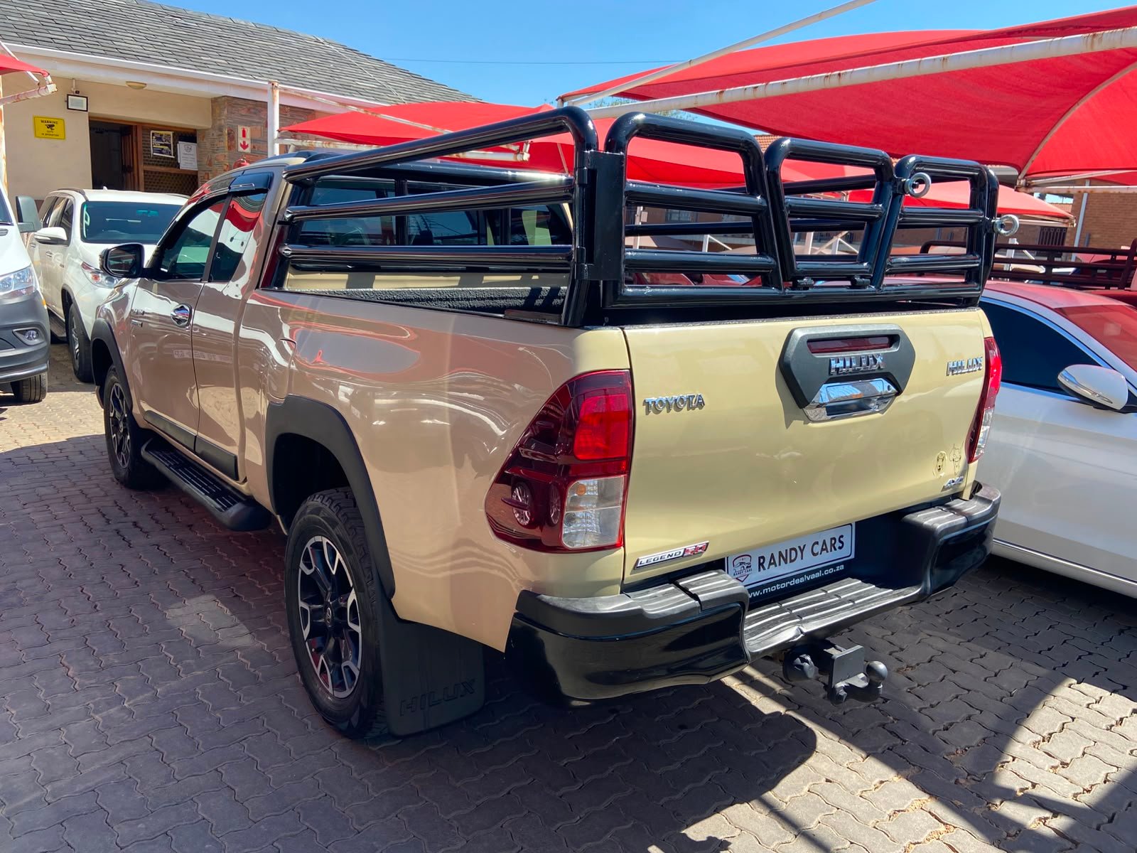 
								Toyota Hilux 2.8GD-6 Xtra Cab 4×4 Legend 50,Leather interior,electric windows,aircon etc… we give amazing discounts on cash deals! free delivery guaranteed around gauteng province only. we also arrange finance through all major banks. we give 24hrs turn around period for finance applicants and same time delivery on cash deals. contact our sales team full									