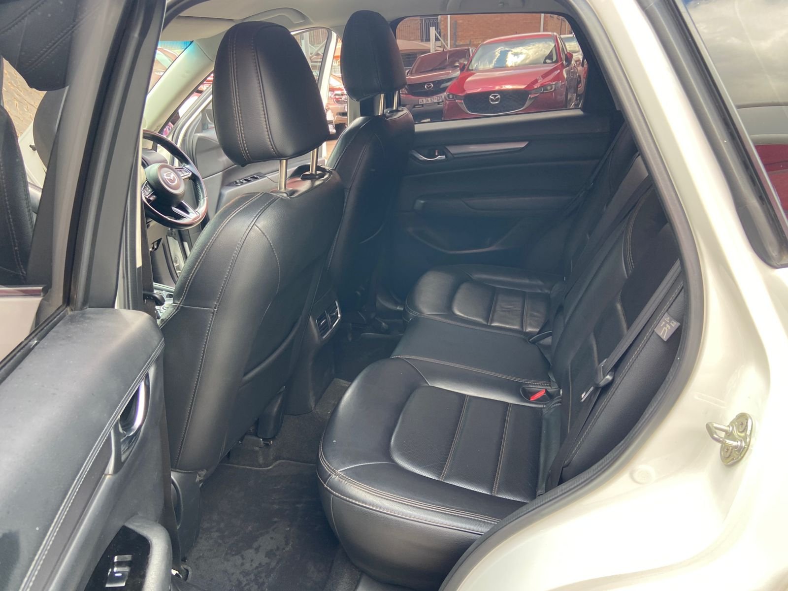 
								2021 Mazda CX-5 Active 2.0 Auto,Leather interior,electric windows,aircon etc… we give amazing discounts on cash deals! free delivery guaranteed around gauteng province only. we also arrange finance through all major banks. we give 24hrs turn around period for finance applicants and same time delivery on cash deals. contact our sales team ZANDI….. full									