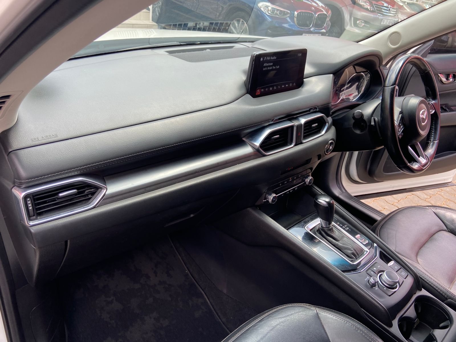 
								2021 Mazda CX-5 Active 2.0 Auto,Leather interior,electric windows,aircon etc… we give amazing discounts on cash deals! free delivery guaranteed around gauteng province only. we also arrange finance through all major banks. we give 24hrs turn around period for finance applicants and same time delivery on cash deals. contact our sales team ZANDI….. full									
