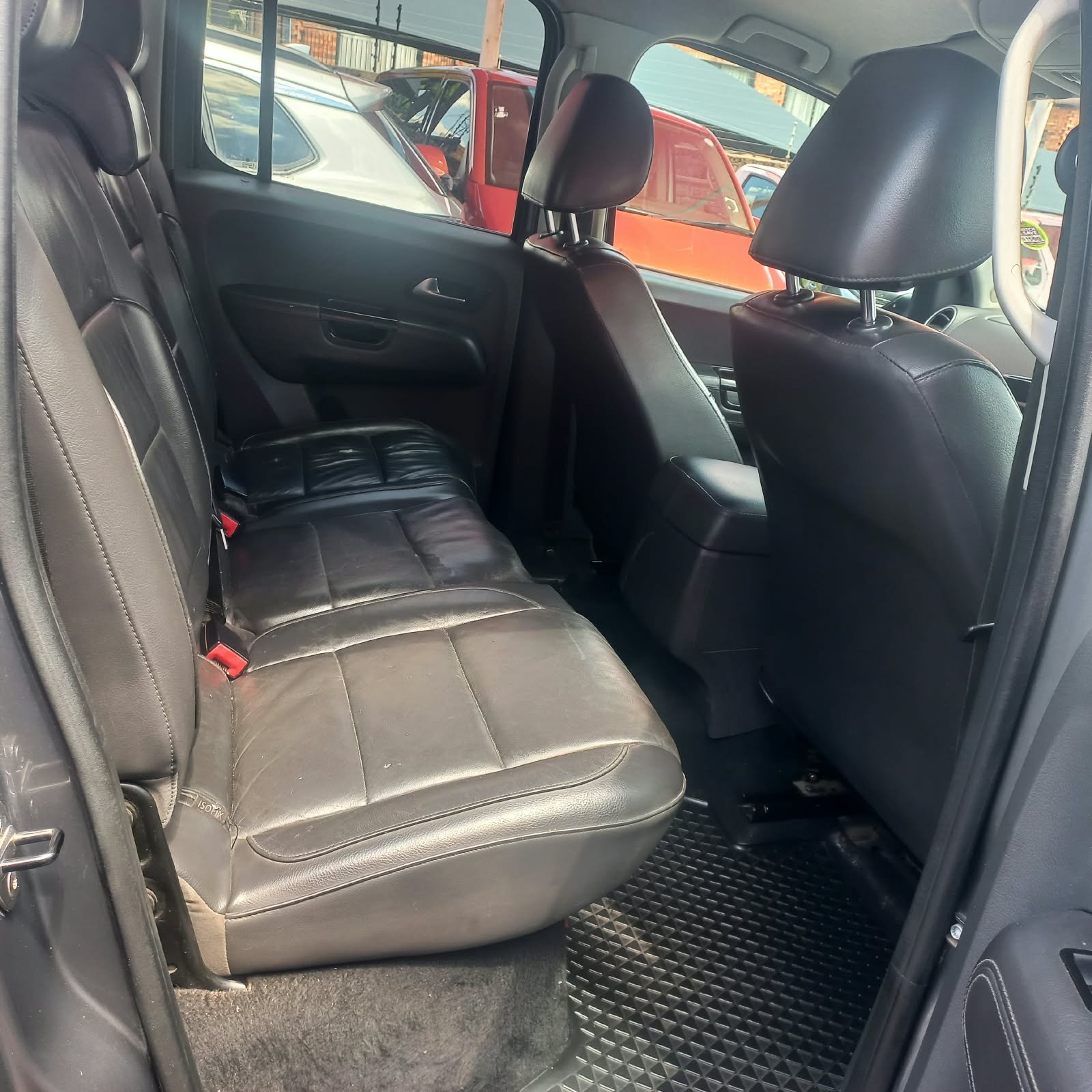 
								Volkswagen Amarok 2.0TDI Double Cab ,Leather interior,Aircon ,Electric windows etc amazing discounts on cash deals! free delivery guaranteed around gauteng province only. we also arrange finance through all major banks. we give 24hrs turn around period for finance applicants and same time delivery on cash deals. contact our sales team. or visit our dealership RANDY CARS AT 541 LOUIS BOTHA AVENUE SAVOY ESTATE JHB full									