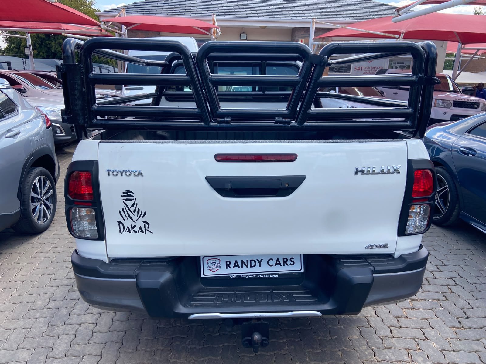 
								Toyota Hilux 2.8GD-6 Extra-Cab 4×4  Auto,Leather interior,Electric windows etc amazing discounts on cash deals! free delivery guaranteed around gauteng province only. we also arrange finance through all major banks. we give 24hrs turn around period for finance applicants and same time delivery on cash deals. contact our sales team. or visit our dealership RANDY CARS AT 541 LOUIS BOTHA AVENUE SAVOY ESTATE JHB full									