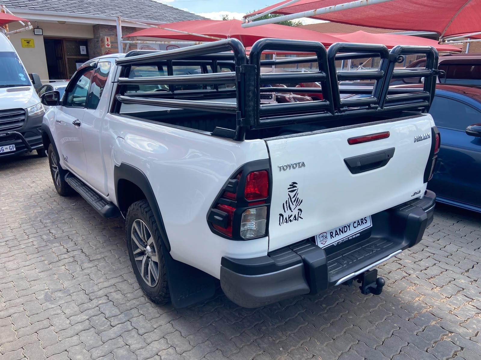 
								Toyota Hilux 2.8GD-6 Extra-Cab 4×4  Auto,Leather interior,Electric windows etc amazing discounts on cash deals! free delivery guaranteed around gauteng province only. we also arrange finance through all major banks. we give 24hrs turn around period for finance applicants and same time delivery on cash deals. contact our sales team. or visit our dealership RANDY CARS AT 541 LOUIS BOTHA AVENUE SAVOY ESTATE JHB full									