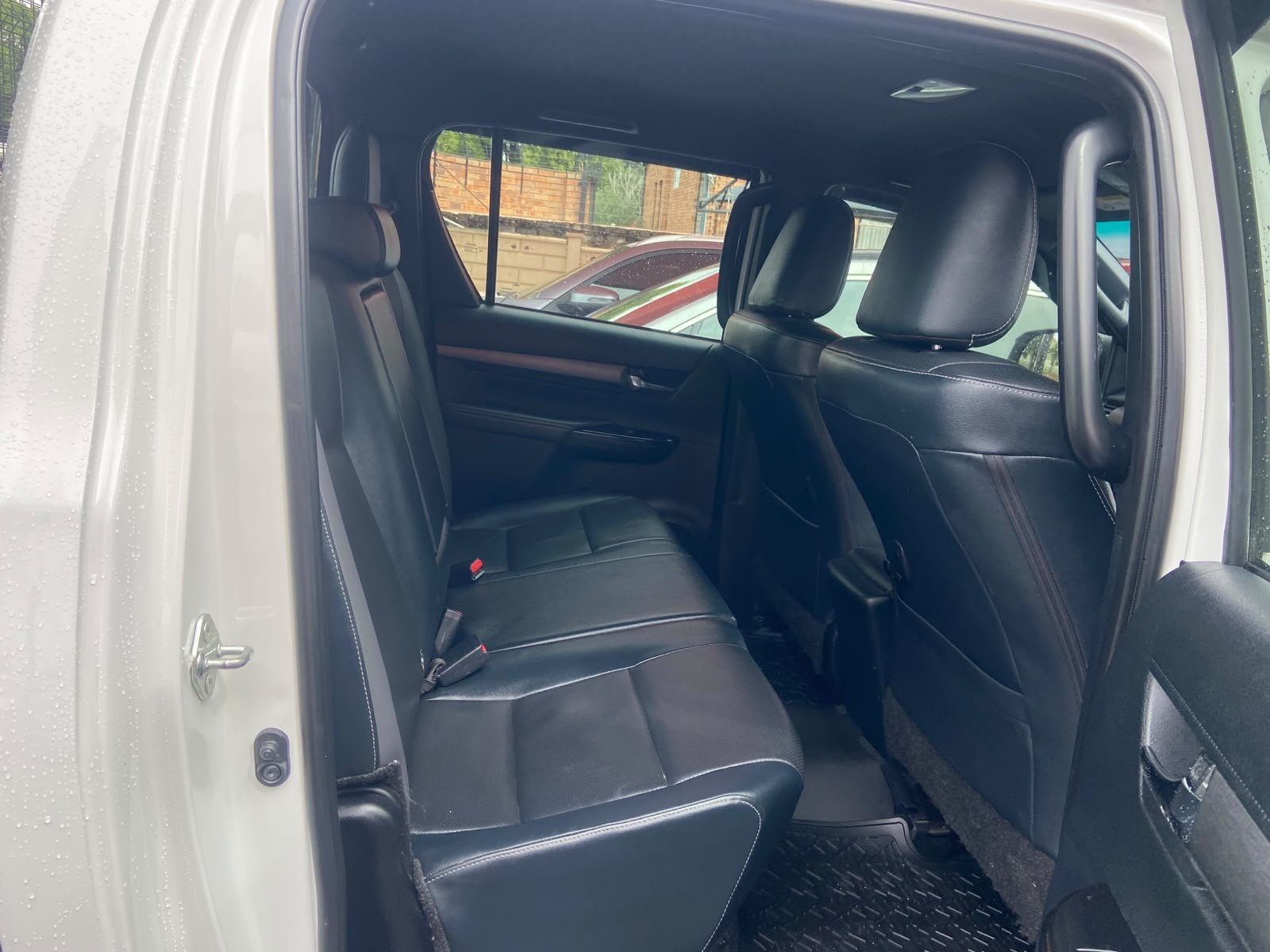 
								2022 Toyota Hilux 2.8GD-6 Double Cab Legend  Auto,Leather interior,Aircon,Radio ,Navigation,PDC Sensors,Multi functional steering etc amazing discounts on cash deals! free delivery guaranteed around gauteng province only. we also arrange finance through all major banks. we give 24hrs turn around period for finance applicants and same time delivery on cash deals. contact our sales team. or visit our dealership RANDY CARS AT 541 LOUIS BOTHA AVENUE SAVOY ESTATE JHB full									
