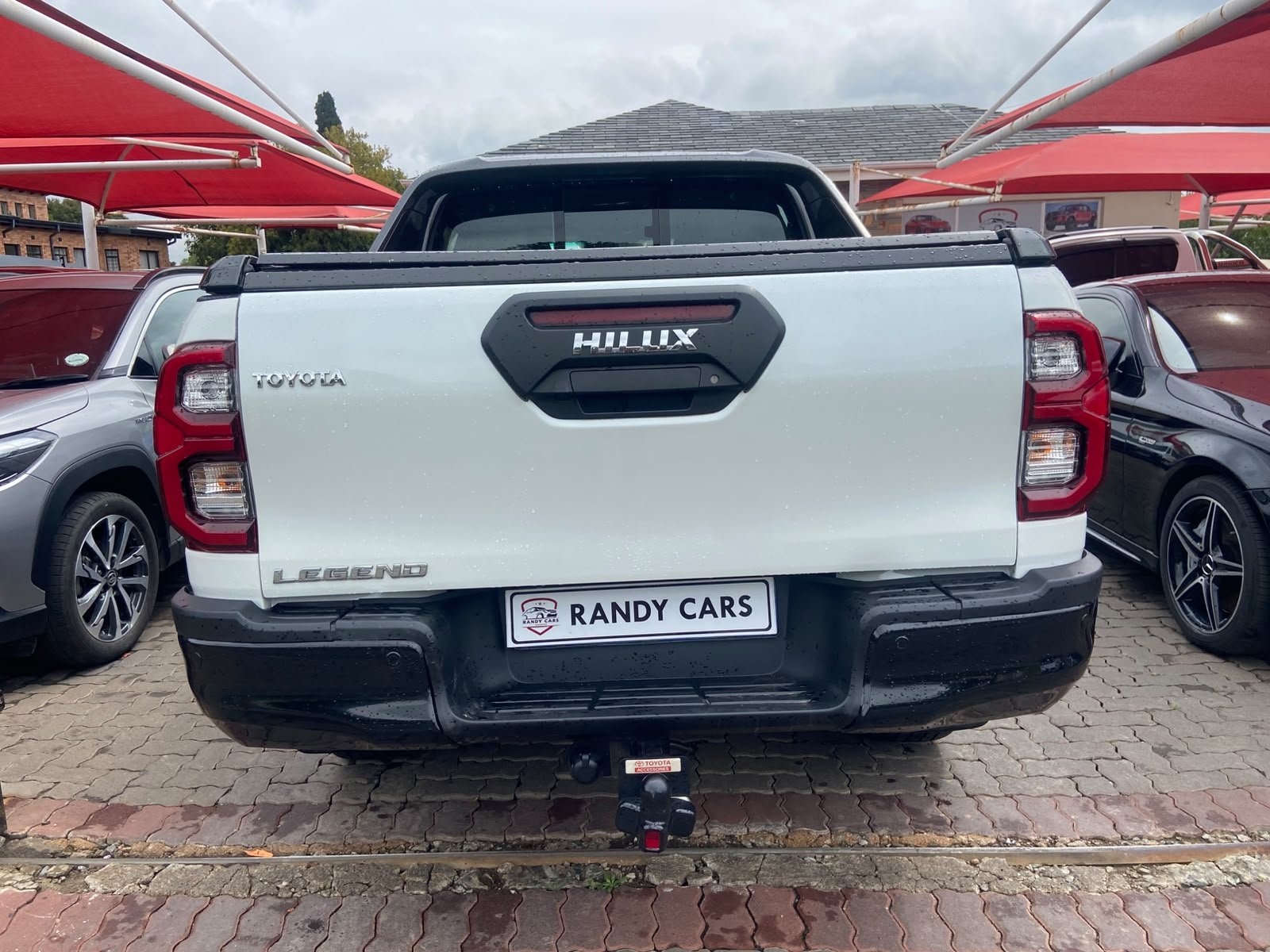 
								2022 Toyota Hilux 2.8GD-6 Double Cab Legend  Auto,Leather interior,Aircon,Radio ,Navigation,PDC Sensors,Multi functional steering etc amazing discounts on cash deals! free delivery guaranteed around gauteng province only. we also arrange finance through all major banks. we give 24hrs turn around period for finance applicants and same time delivery on cash deals. contact our sales team. or visit our dealership RANDY CARS AT 541 LOUIS BOTHA AVENUE SAVOY ESTATE JHB full									