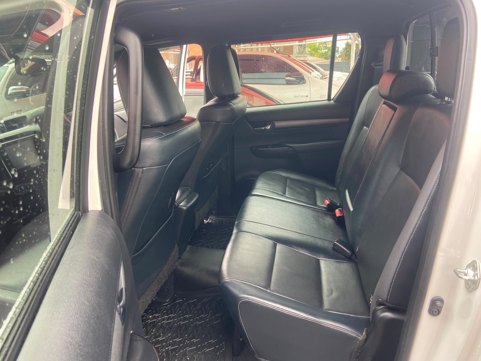 
								2022 Toyota Hilux 2.8GD-6 Double Cab Legend  Auto,Leather interior,Aircon,Radio ,Navigation,PDC Sensors,Multi functional steering etc amazing discounts on cash deals! free delivery guaranteed around gauteng province only. we also arrange finance through all major banks. we give 24hrs turn around period for finance applicants and same time delivery on cash deals. contact our sales team. or visit our dealership RANDY CARS AT 541 LOUIS BOTHA AVENUE SAVOY ESTATE JHB full									